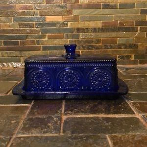 The pioneer woman Adeline embossed blue cpl plt butter dish and lid.